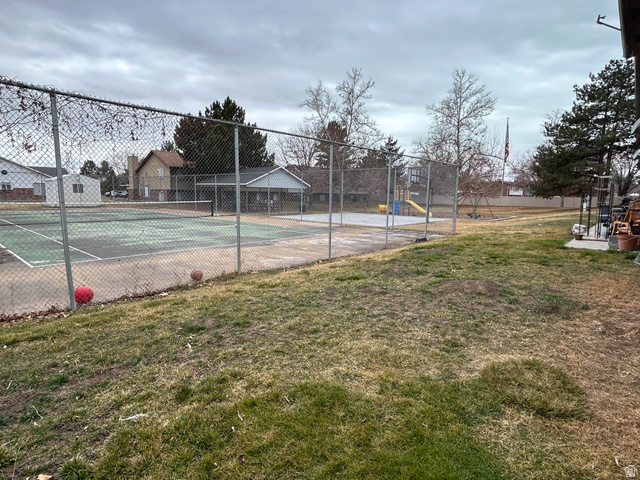 939 South Freedom Boulevard, Unit 13 Provo, UT 84601 - Photo 24 of 26 View of tennis court