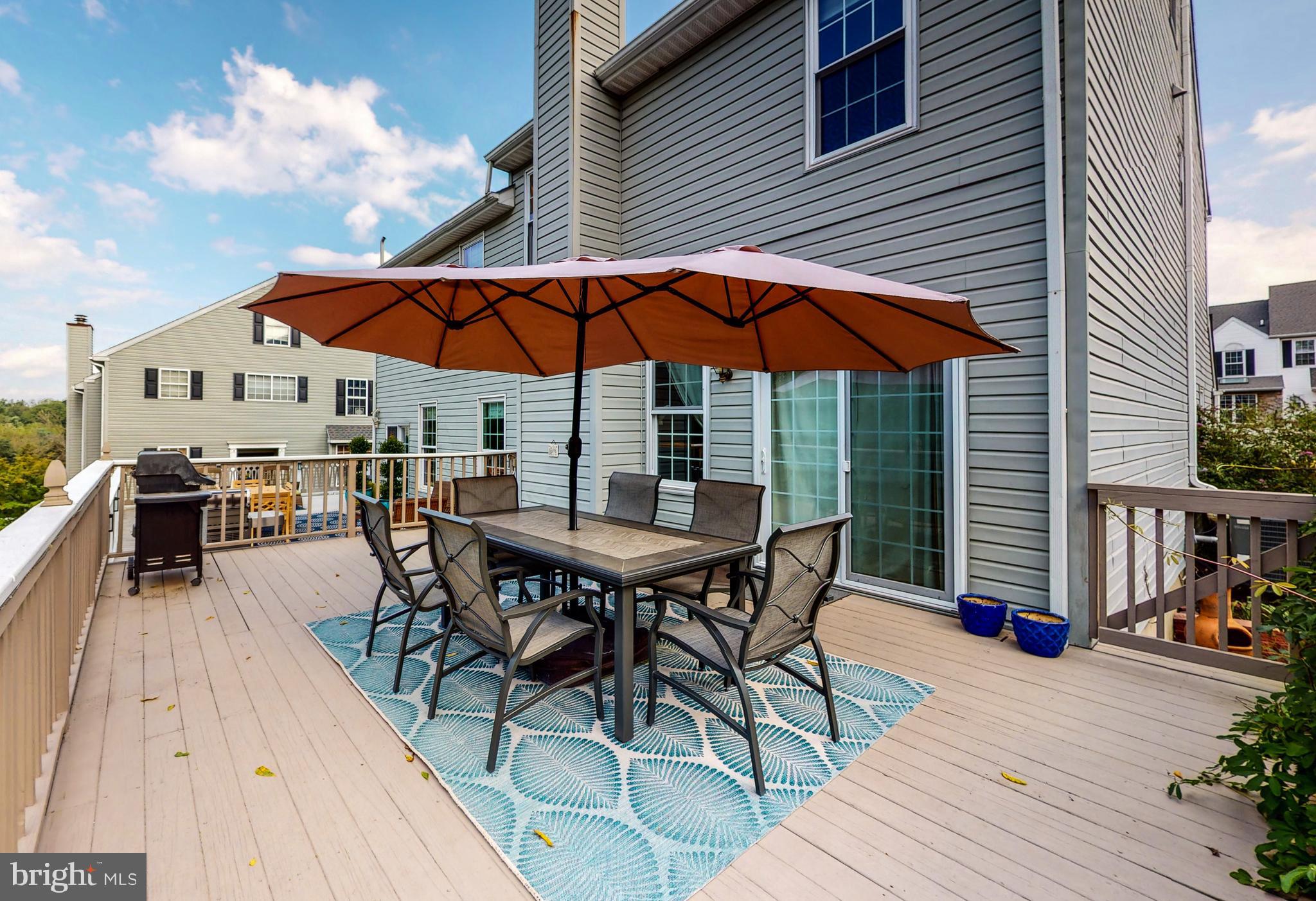 40 Country Road Perkasie, PA 18944 - Photo 41 of 49 Deck