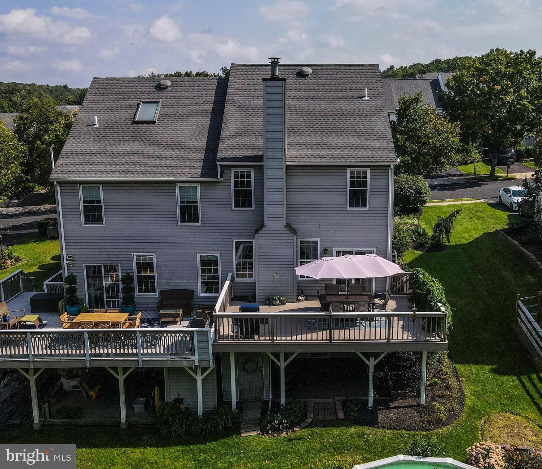 40 Country Road Perkasie, PA 18944 - Photo 44 of 49 Pleasing rear view