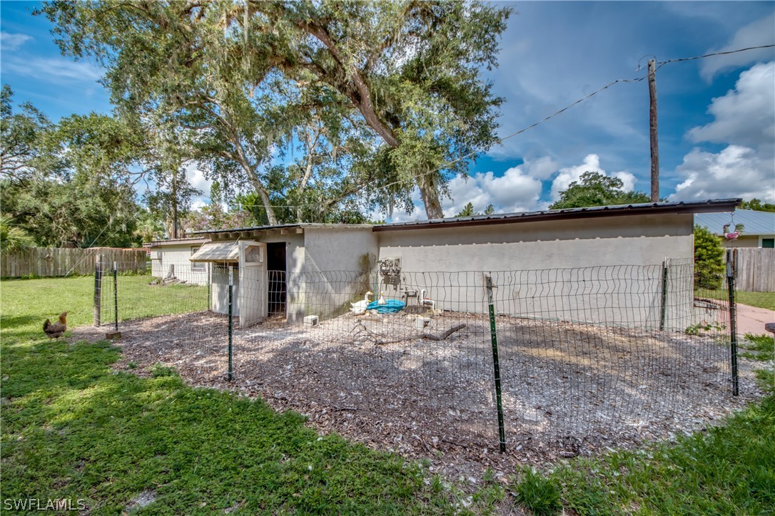 21850 North River Road Alva, FL 33920 - Photo 29 of 35 Gallery Image 29