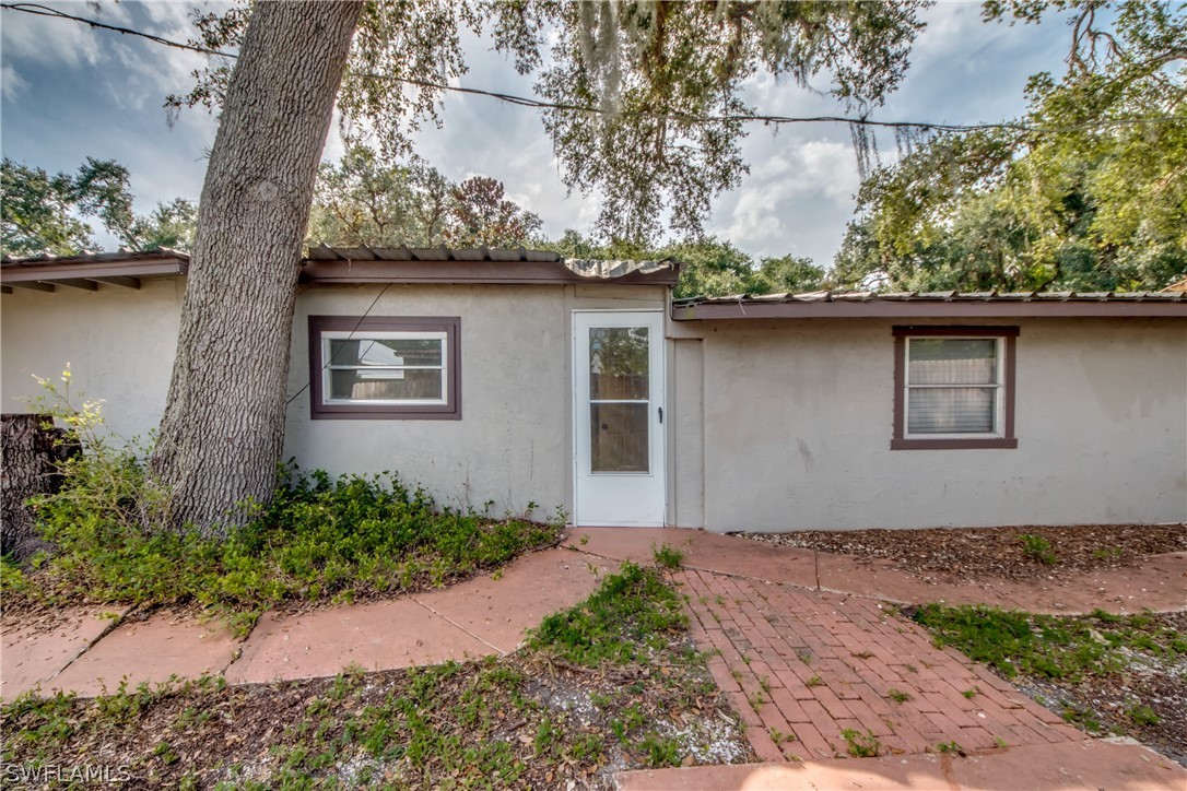 21850 North River Road Alva, FL 33920 - Photo 32 of 35 Gallery Image 32