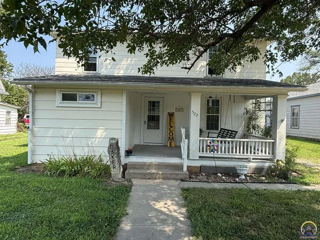 $89,000 | 522 5th Street, Strong City, KS 66869
