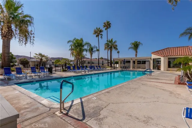 $1,295 | 1295 South Cawston Avenue, Unit 257, Hemet, CA 92545