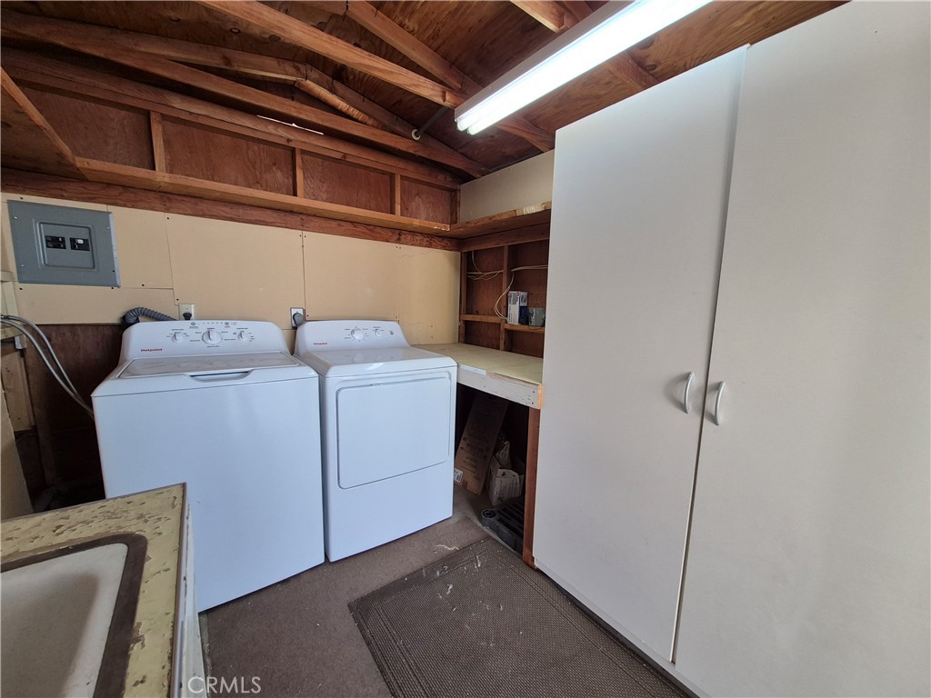 1295 South Cawston Avenue, Unit 257 Hemet, CA 92545 - Photo 6 of 21