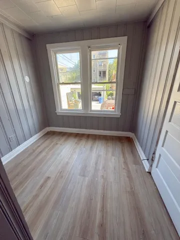 $1,395,000 | 6215 North Washtenaw Avenue, Chicago, IL 60659