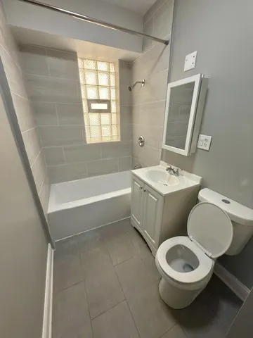 $1,395,000 | 6215 North Washtenaw Avenue, Chicago, IL 60659