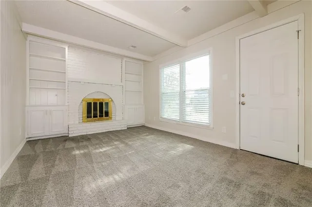 $2,705 | 1116 North Walker Lane, Olathe, KS 66061