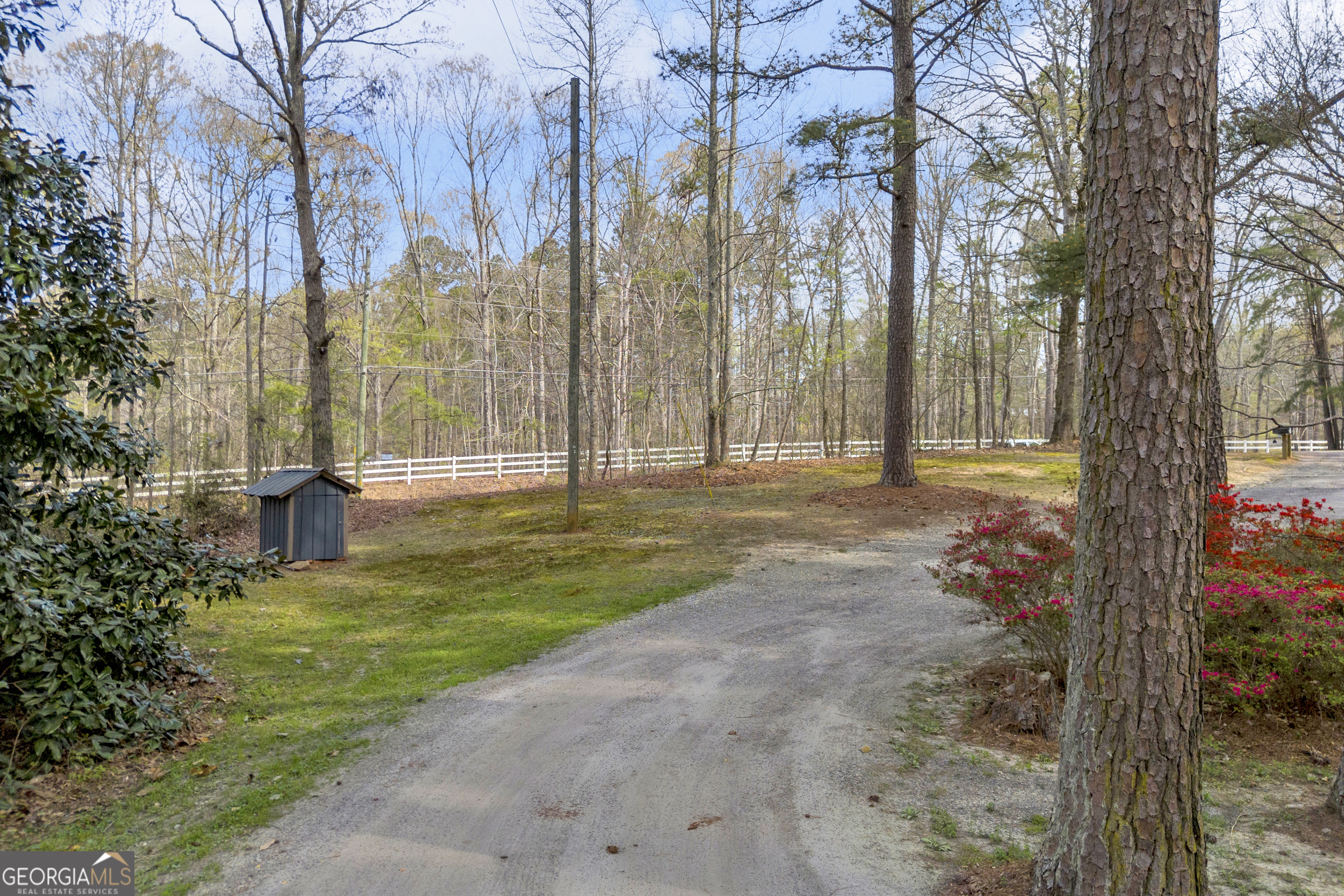 342 Brown Bridge Road Auburn, GA 30011 - Photo 12 of 41