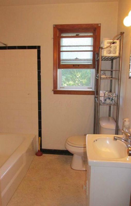 3195 Wheeling Road Lancaster, OH 43130 - Photo 10 of 16 Gallery Image 10