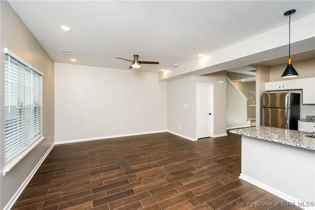 $1,745 | 2061 Paddle Wheel Drive, Jeffersonville, IN 47130