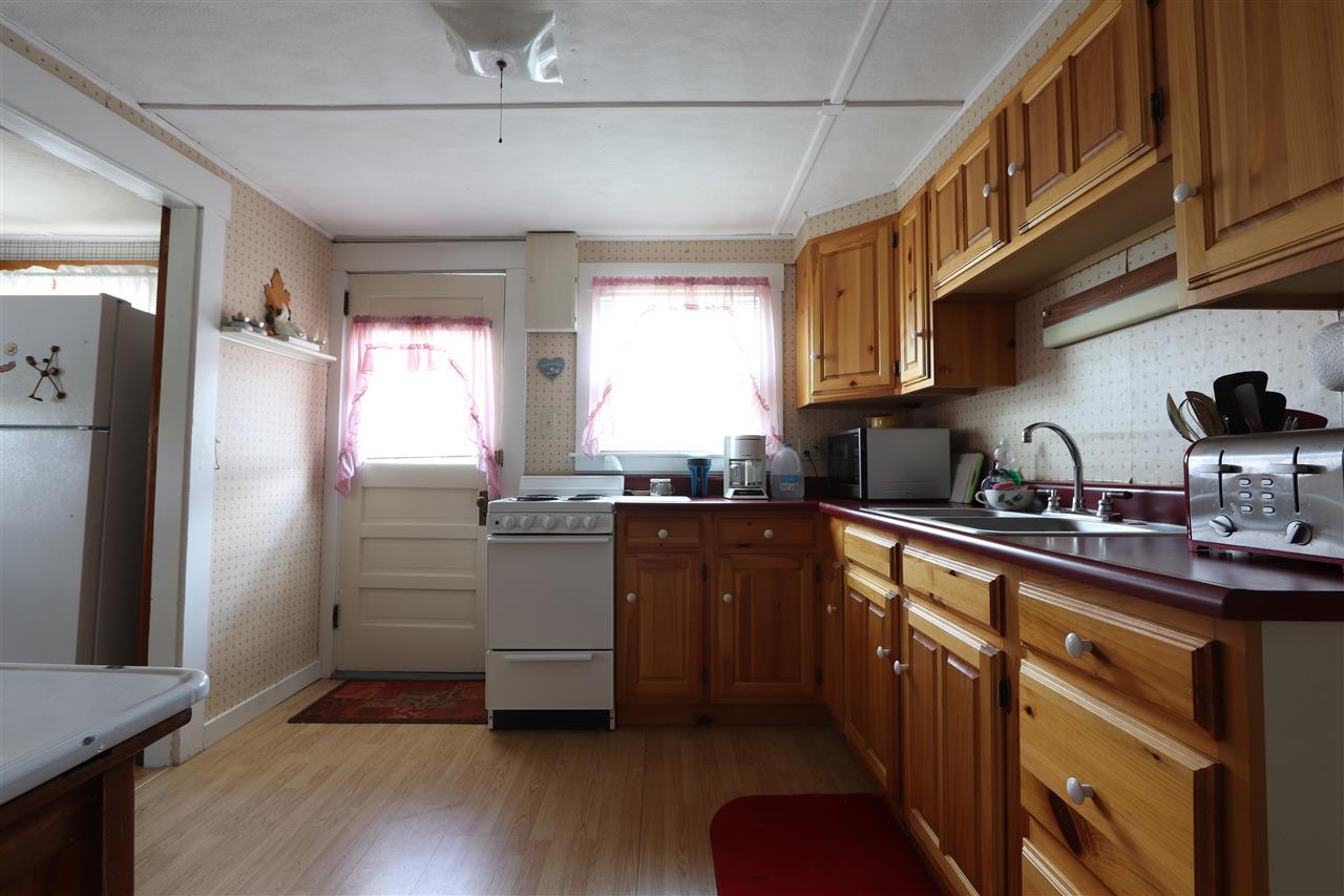 37 Point Comfort Road Danville, VT 05873 - Photo 5 of 26 Gallery Image 5