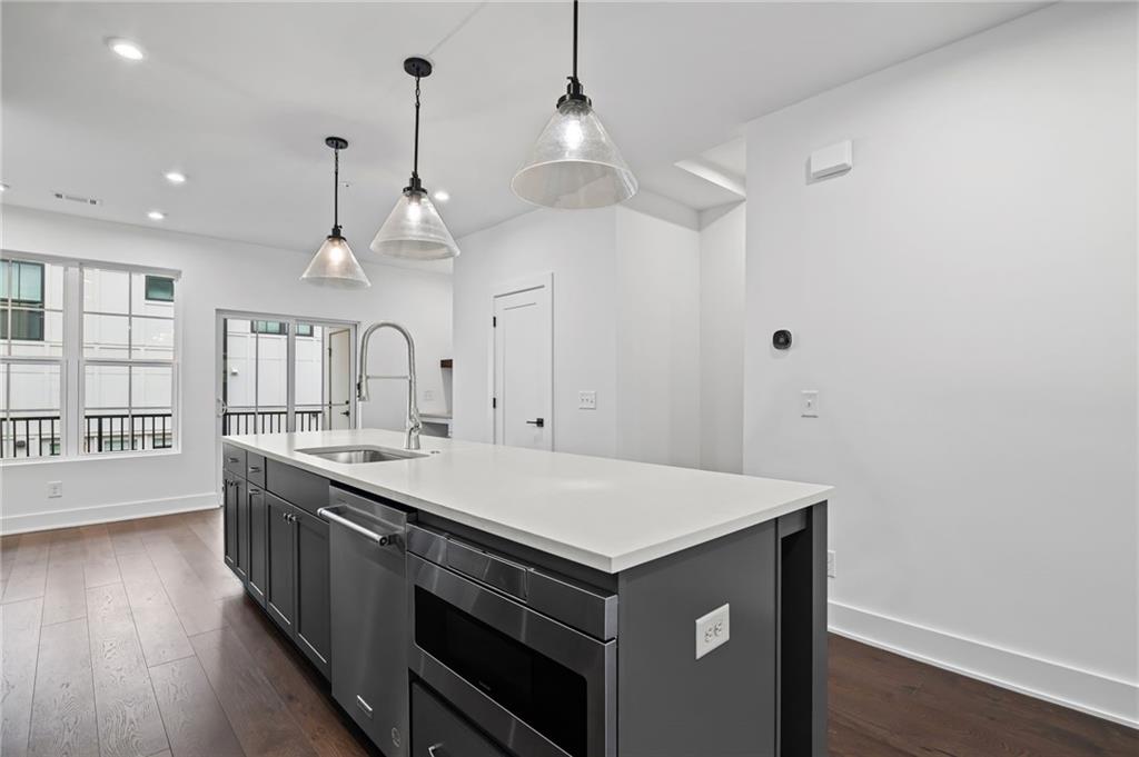 201 New Street, Unit 1302 Decatur, GA 30030 - Photo 12 of 35