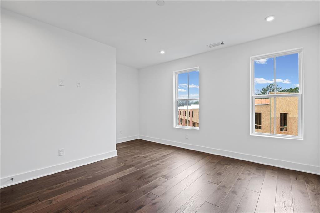 201 New Street, Unit 1302 Decatur, GA 30030 - Photo 21 of 35