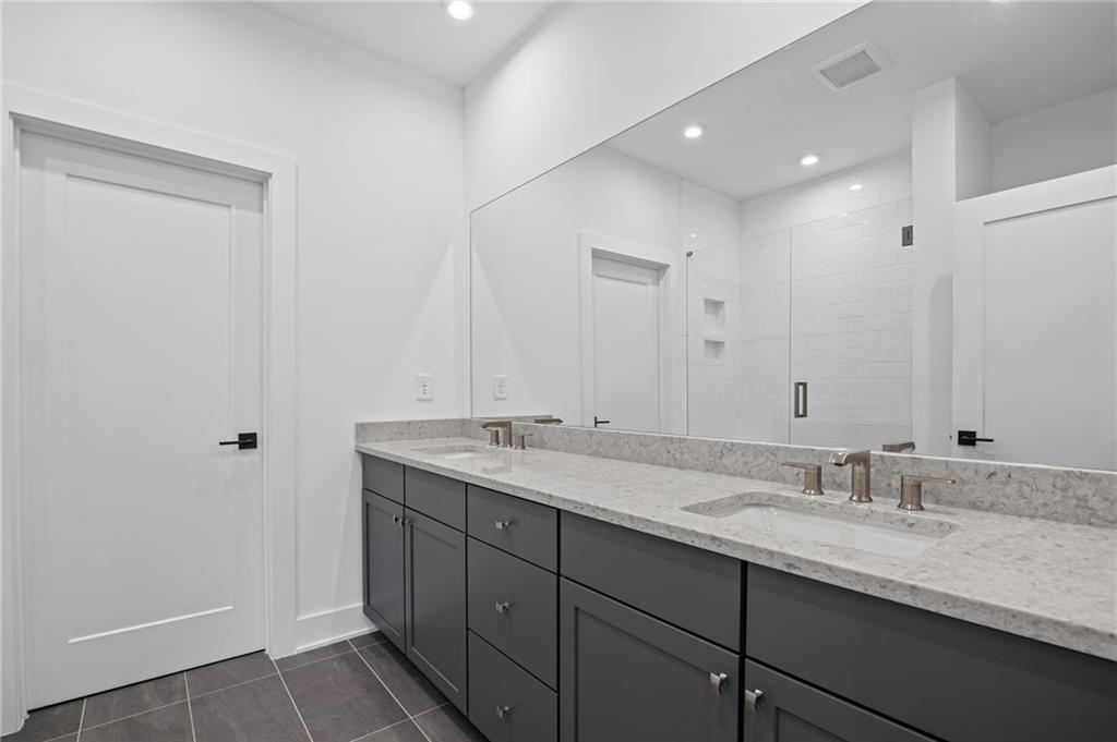 201 New Street, Unit 1302 Decatur, GA 30030 - Photo 22 of 35