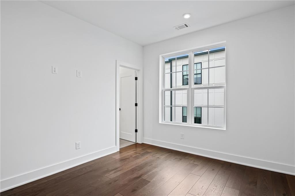 201 New Street, Unit 1302 Decatur, GA 30030 - Photo 27 of 35