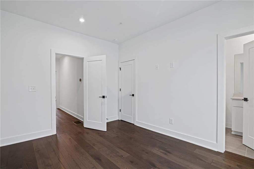 201 New Street, Unit 1302 Decatur, GA 30030 - Photo 29 of 35