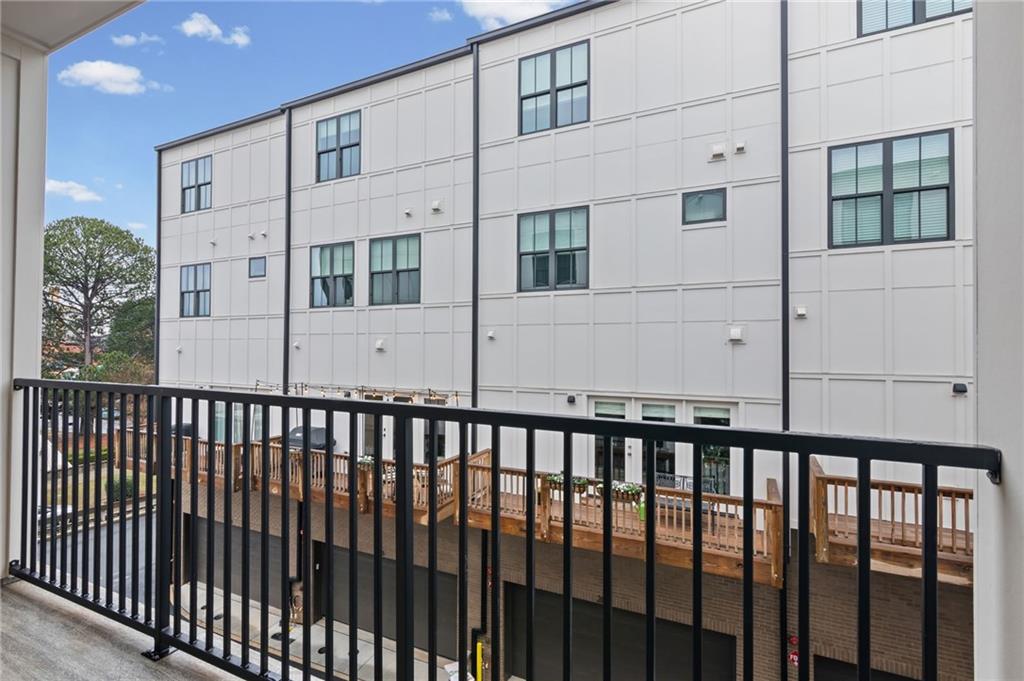 201 New Street, Unit 1302 Decatur, GA 30030 - Photo 33 of 35