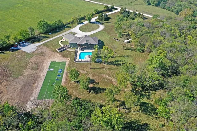 $1,300,000 | 2244 Shaw School Road, Odessa, MO 64076