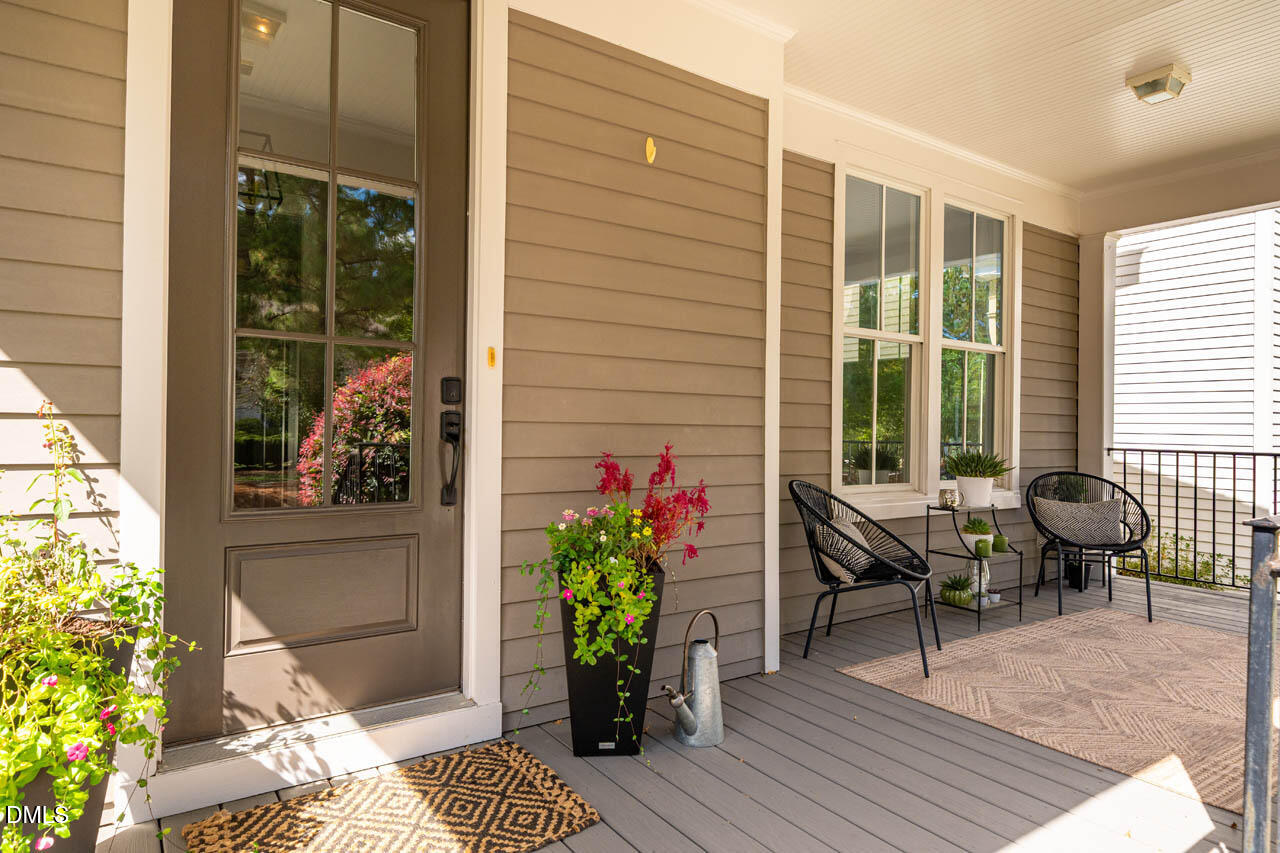 1168 Great Ridge Parkway Chapel Hill, NC 27516 - Photo 4 of 64 Front Porch