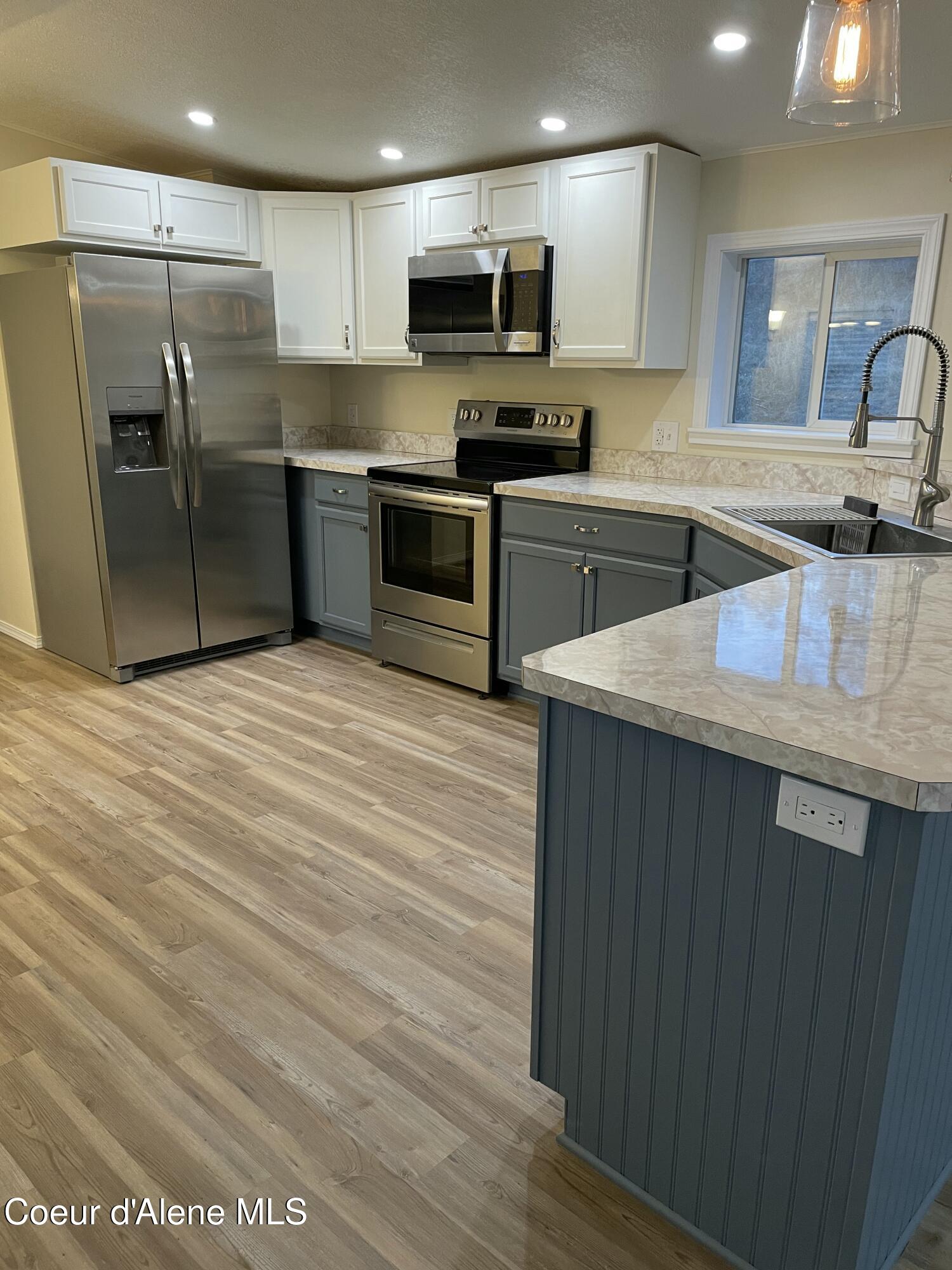 2554 Jewel Lake Road Sagle, ID 83860 - Photo 30 of 37 IMG_3393