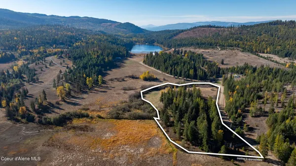 $515,000 | 2554 Jewel Lake Road, Sagle, ID 83860