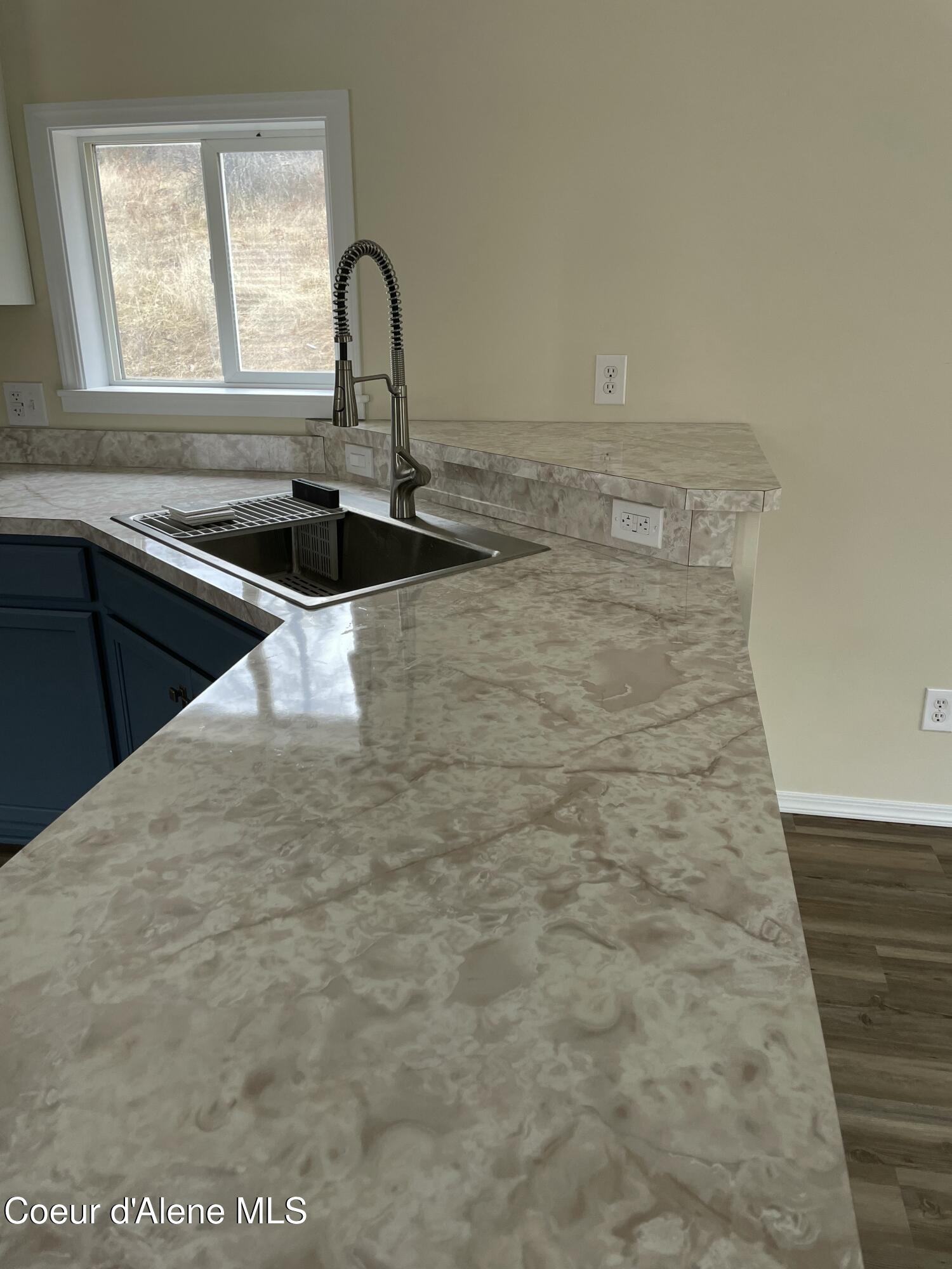 2554 Jewel Lake Road Sagle, ID 83860 - Photo 31 of 37 IMG_3404