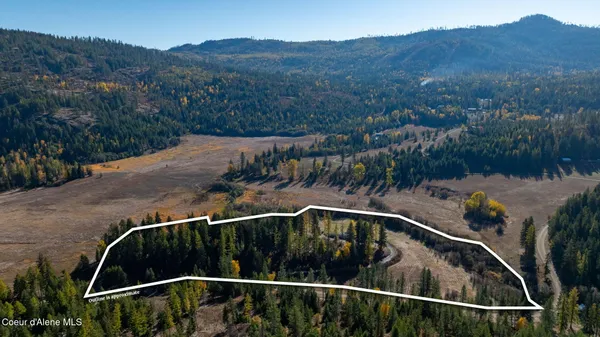 $515,000 | 2554 Jewel Lake Road, Sagle, ID 83860