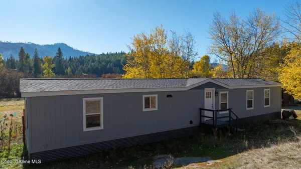 $515,000 | 2554 Jewel Lake Road, Sagle, ID 83860