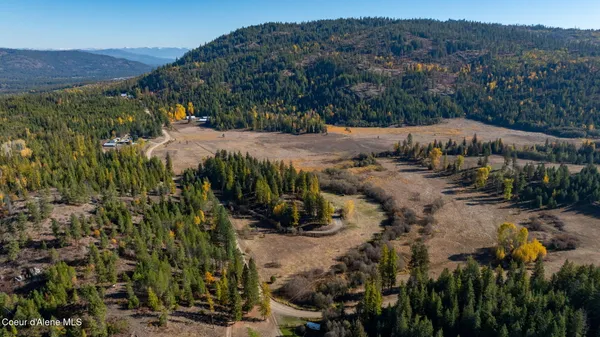 $515,000 | 2554 Jewel Lake Road, Sagle, ID 83860