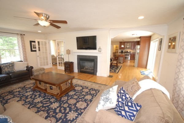 63 Juniper Road Andover, MA 01810 - Photo 14 of 30 Gallery Image 14