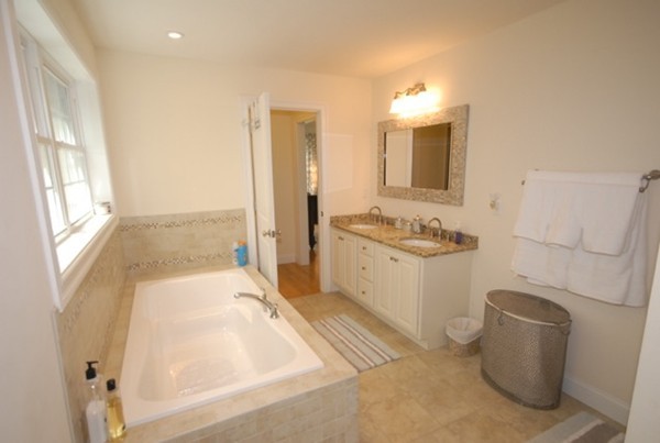 63 Juniper Road Andover, MA 01810 - Photo 21 of 30 Gallery Image 21