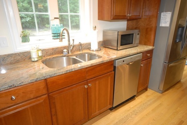 63 Juniper Road Andover, MA 01810 - Photo 6 of 30 Gallery Image 6
