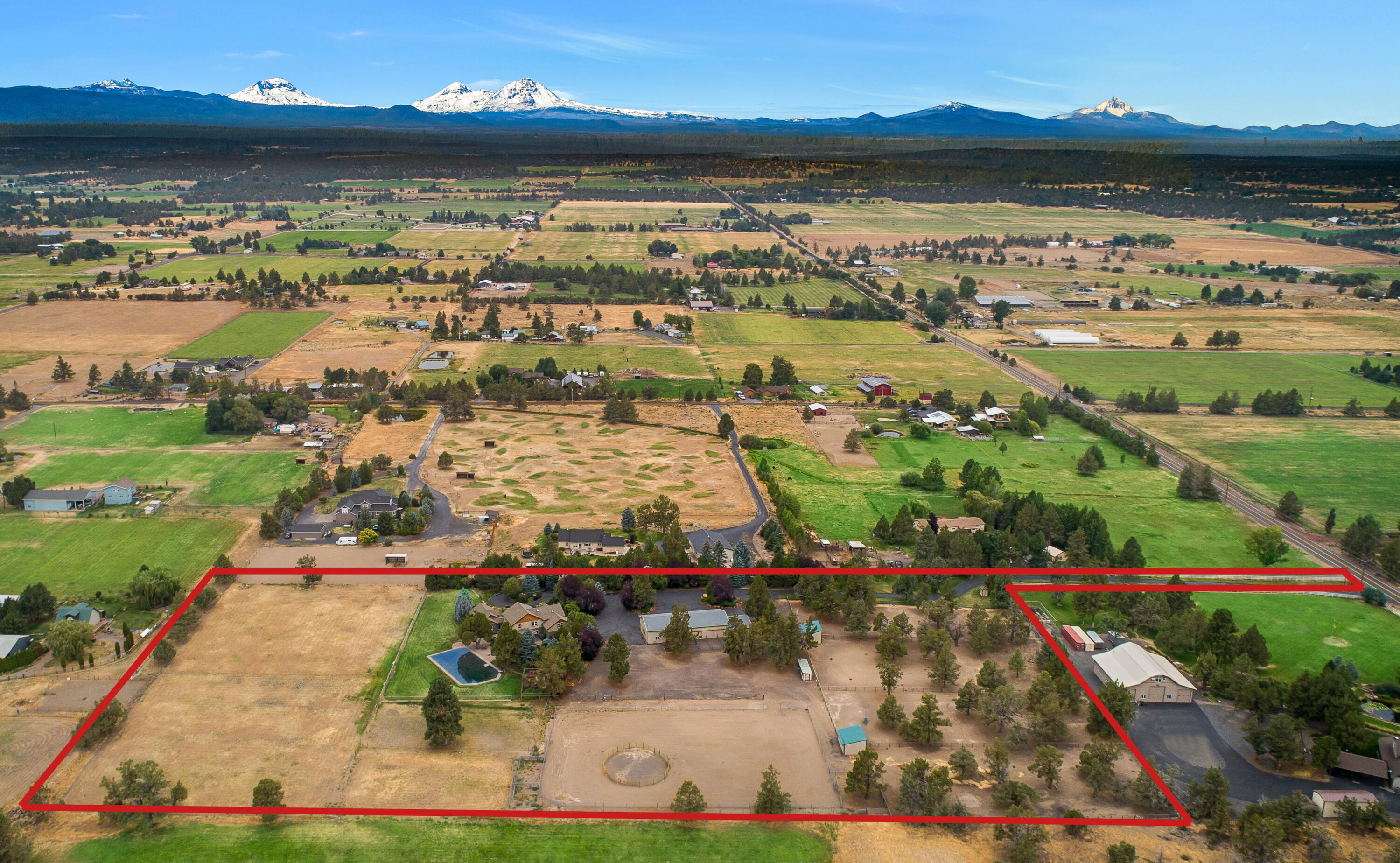 20269 Marsh Road Bend, OR 97703 - Photo 3 of 56 3