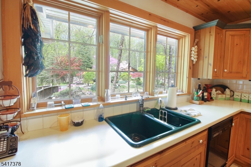 31 Kent Road Newton, NJ 07860 - Photo 16 of 37