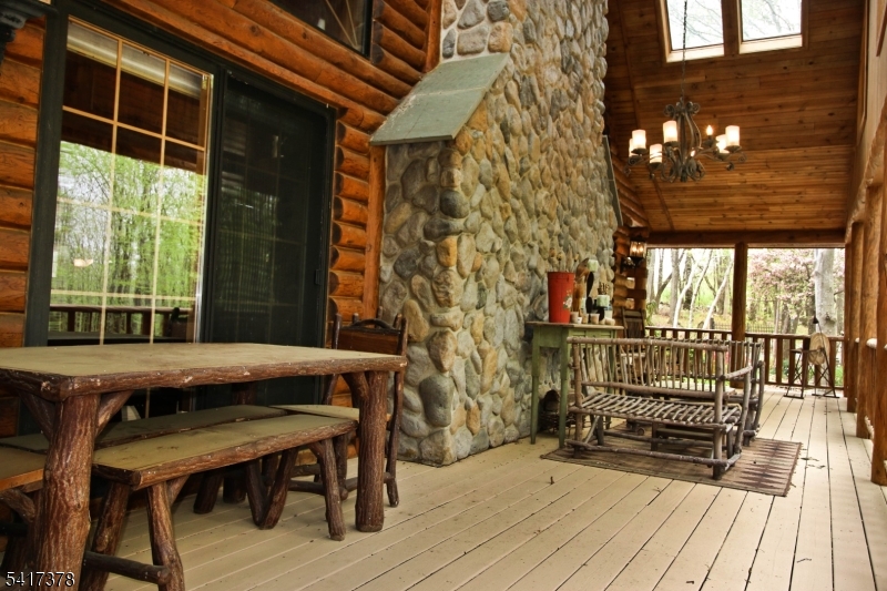 31 Kent Road Newton, NJ 07860 - Photo 4 of 37