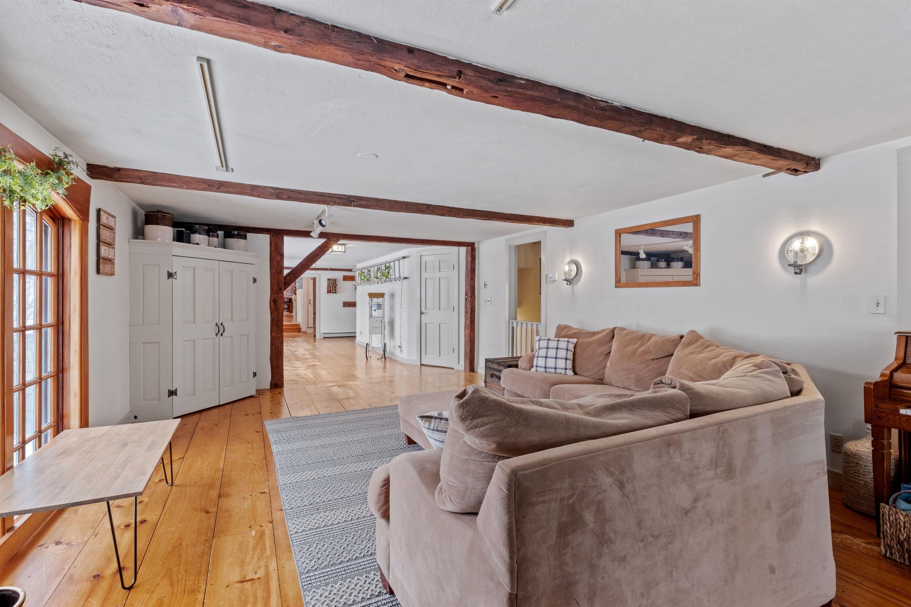 24 Briar Hill Road Hopkinton, NH 03229 - Photo 14 of 40