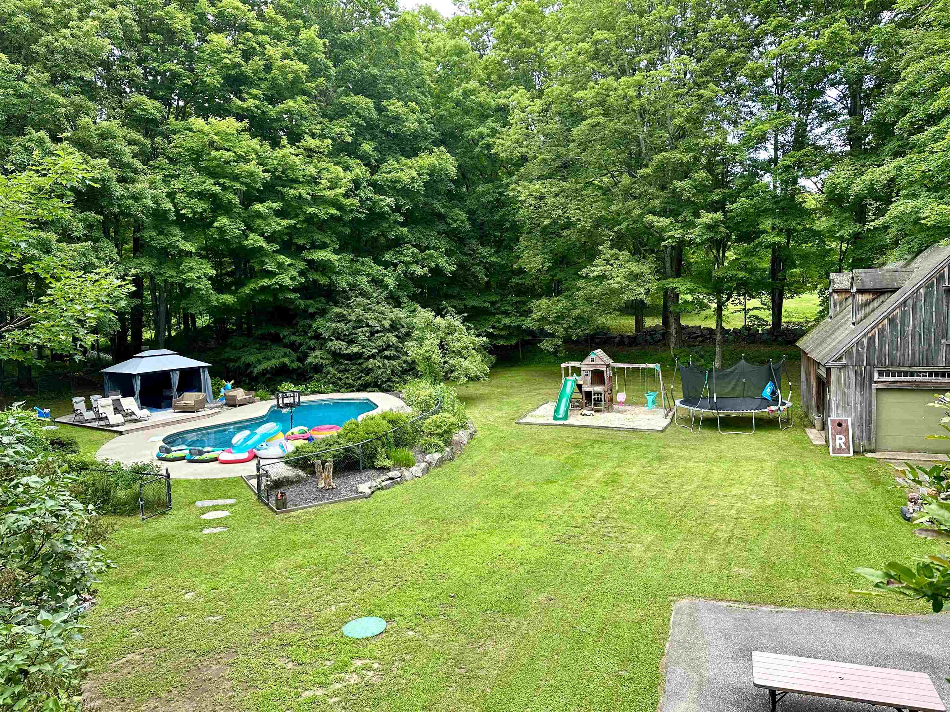 24 Briar Hill Road Hopkinton, NH 03229 - Photo 37 of 40