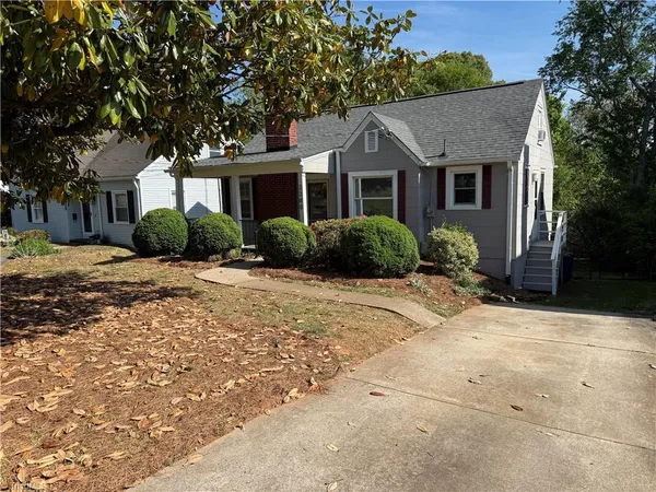$1,550 | 2388 Jefferson Avenue, Winston-Salem, NC 27103