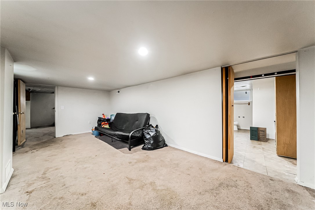 2014 Cook Avenue Cleveland, OH 44109 - Photo 30 of 37 Basement with light carpet