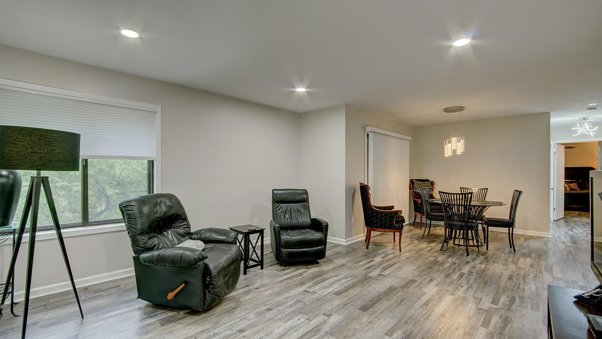 95 Arrowood Road, Unit F Manalapan, NJ 07726 - Photo 3 of 20 Living-Dining