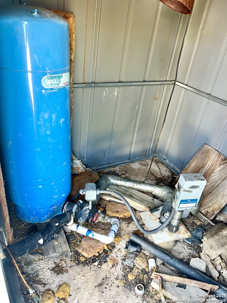 900 Alonzo Road London, TX 76854 - Photo 22 of 26