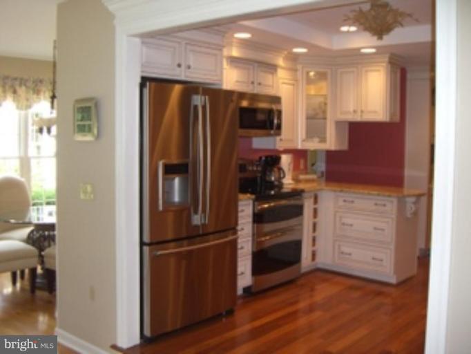 5700 Woodlyn Road Frederick, MD 21703 - Photo 8 of 23 Kitchen