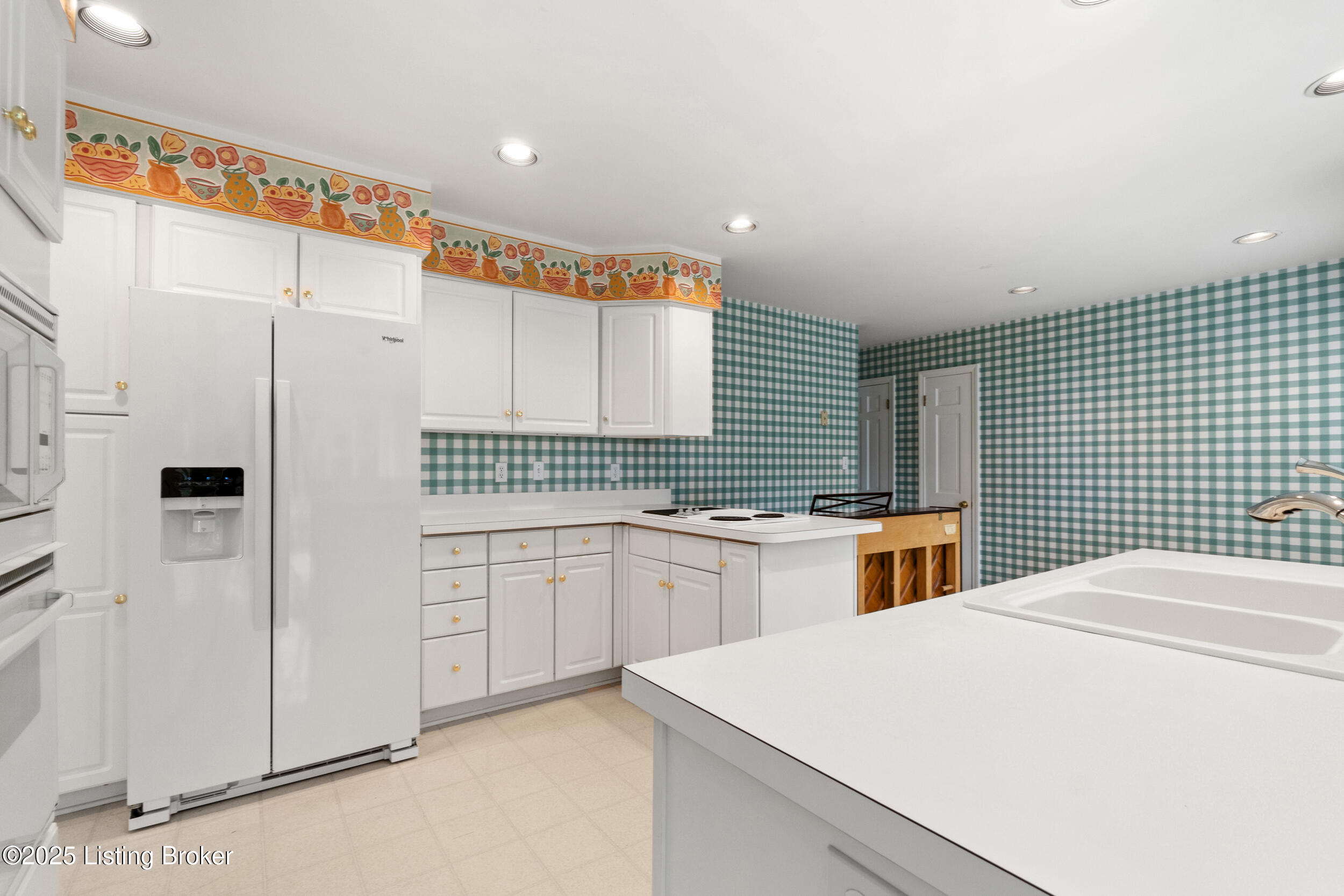3505 Graham Road Louisville, KY 40207 - Photo 23 of 65 dsc04505