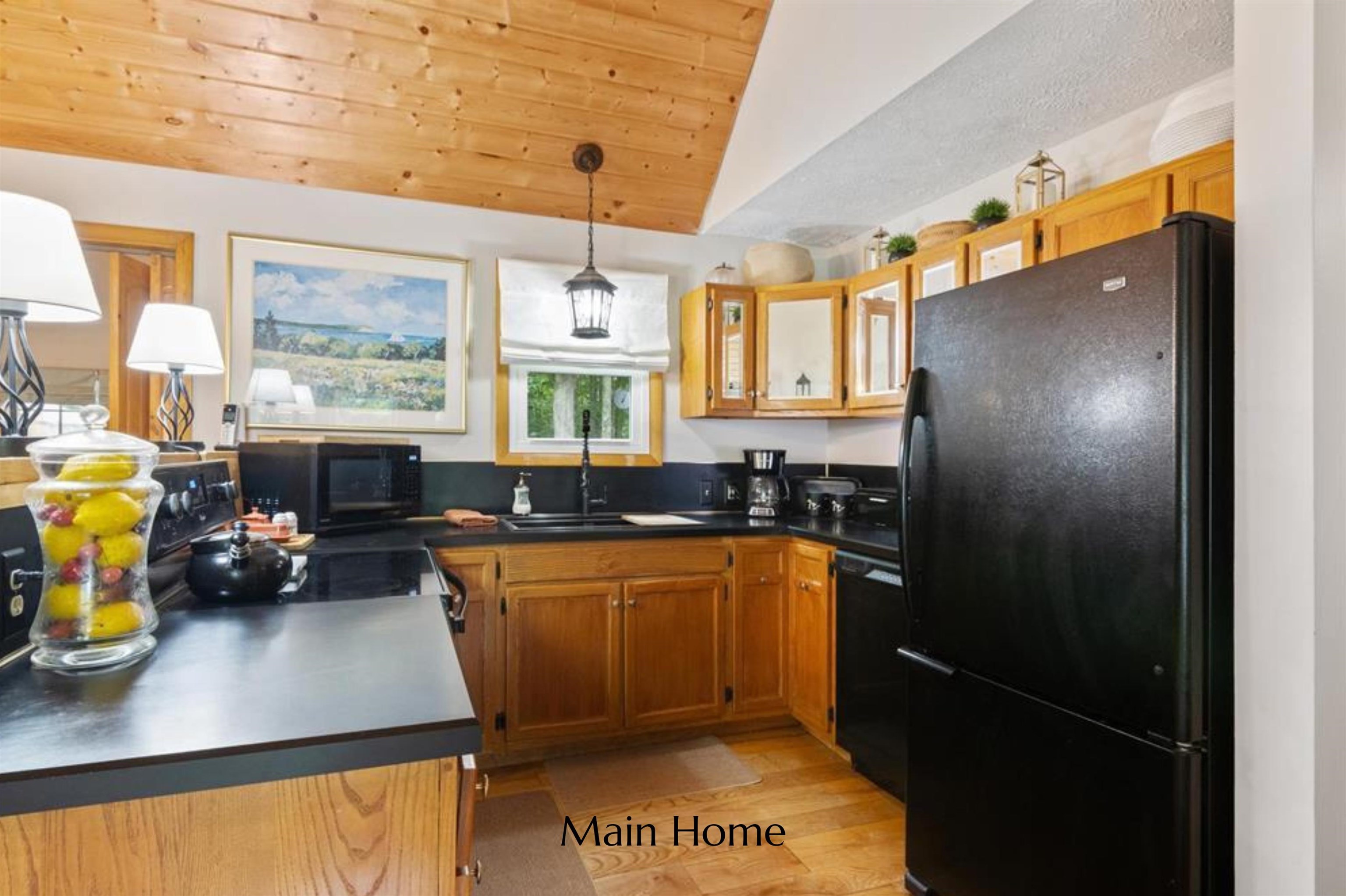 7271 South Dunns Farm Road Maple City, MI 49664 - Photo 5 of 30 1936535-8c8ccbc3-1b3b-4833-887a-475b58cd64d6.JPG