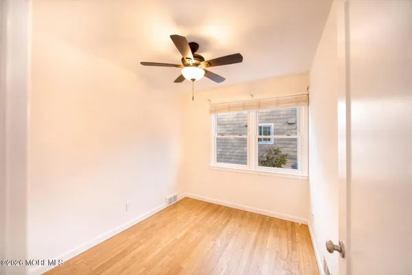 $3,975 | 32 Lake Avenue, Fair Haven, NJ 07704