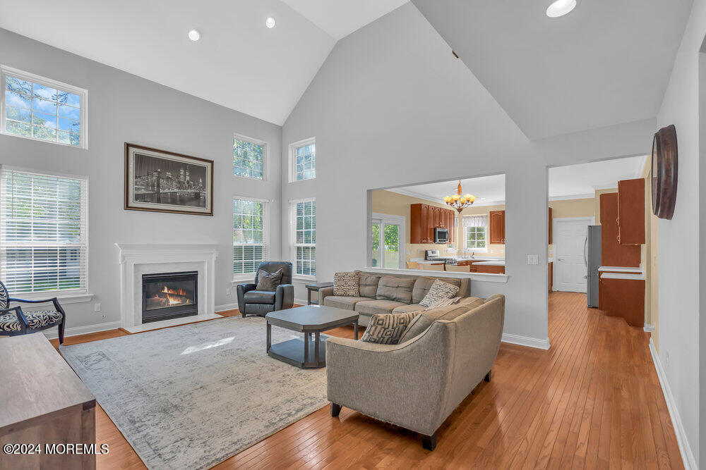 863 Anderson Road Jackson, NJ 08527 - Photo 11 of 42 Great Room