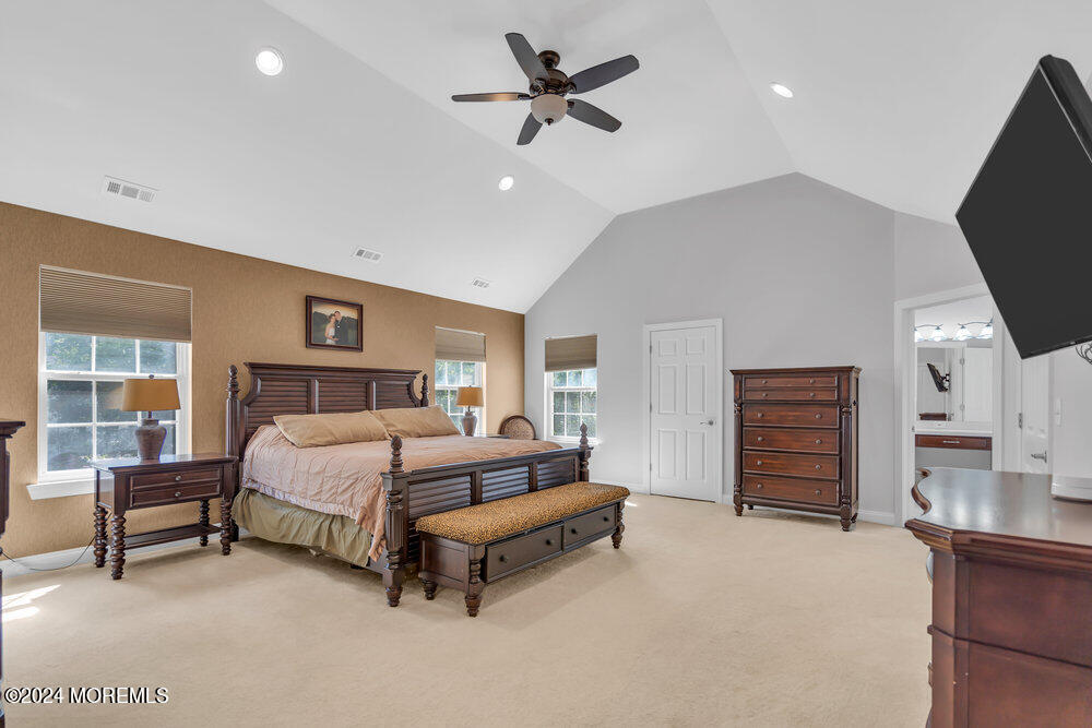 863 Anderson Road Jackson, NJ 08527 - Photo 21 of 42 Primary Bedroom