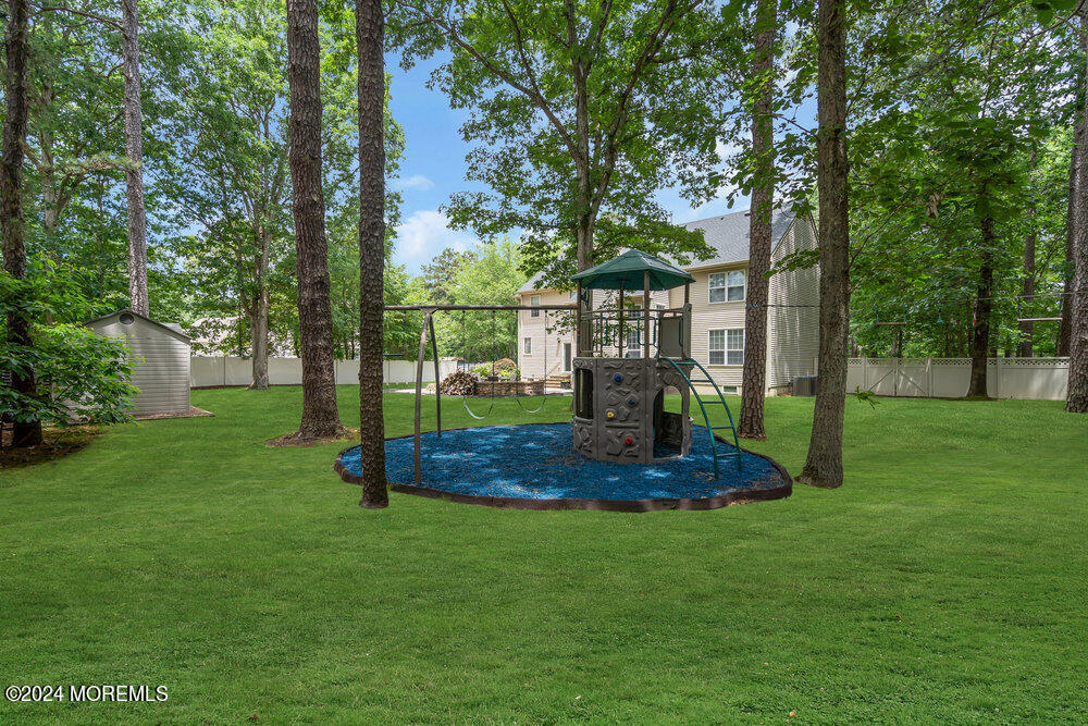 863 Anderson Road Jackson, NJ 08527 - Photo 40 of 42 Rear Yard