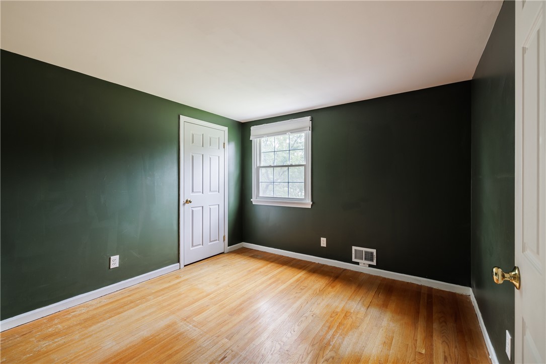 23 Lookout View Road Perinton, NY 14450 - Photo 27 of 34 Gallery Image 27