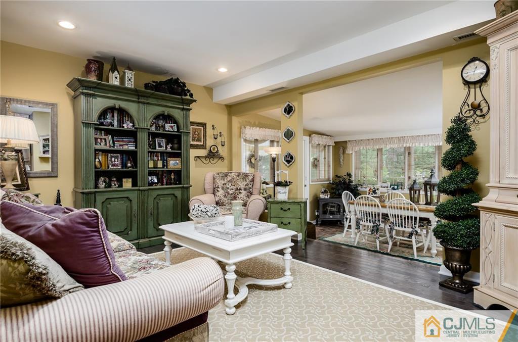 15 Sand Road East Brunswick, NJ 08850 - Photo 9 of 25 Gallery Image 9
